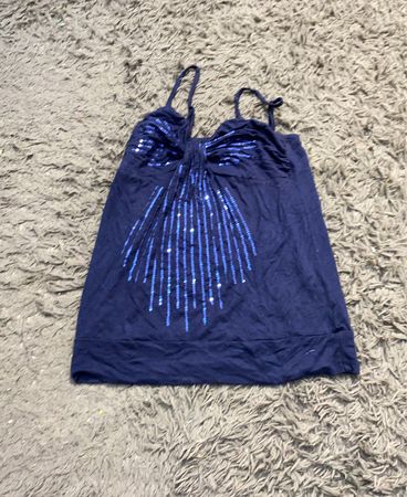 Marineblaues, mit Pailletten verziertes Tanktop