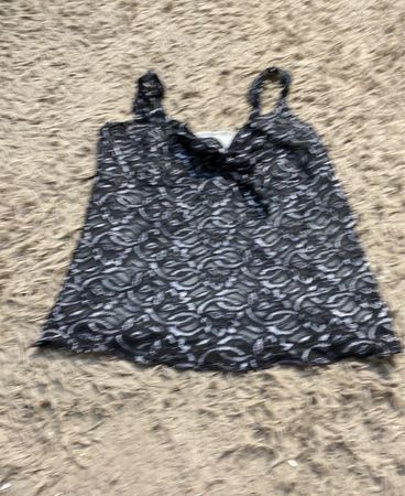 Schwarzes Spitzen-Cami