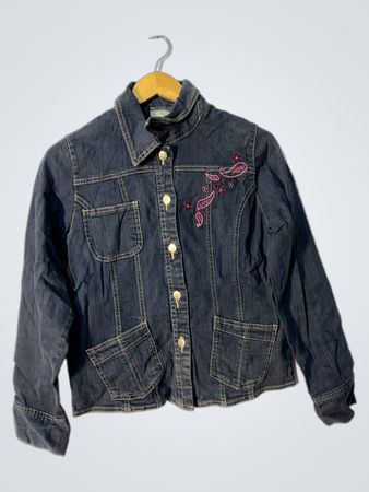 Giacca in denim J'ESPERE con ricami rosa