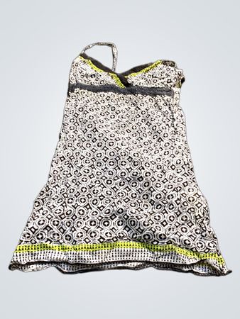  Damen Halterkleid mit geometrischem Print