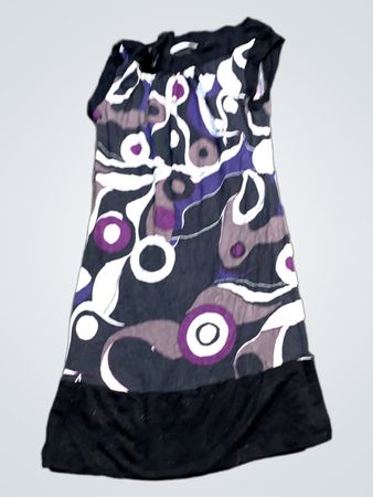 Ärmelloses gemustertes Kleid mit schwarzem Besatz