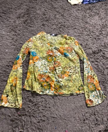 Authentic Clothing Company Blumenmuster Glockenärmel Top