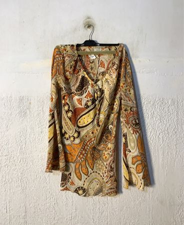 LOVE LOVE PARIS Paisley Druck Glockenärmeln Bluse