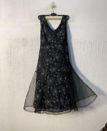 Zhenzi Damenbekleidung Schwarzes Blumenkleid