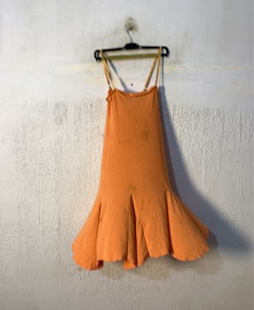 Orange Spaghetti-Träger Kleid