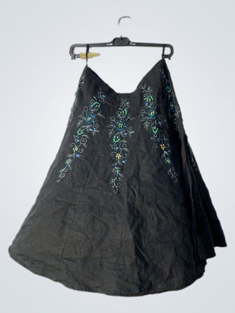 New Look Schwarzer Bestickter Midirock