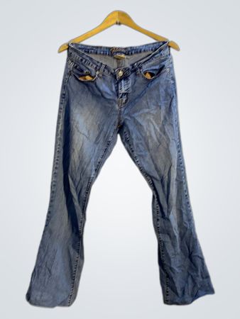 Flavour von Autograph Jeans