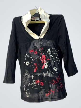 Affinites Armand Thiery Schwarzes Top mit floralem Druck