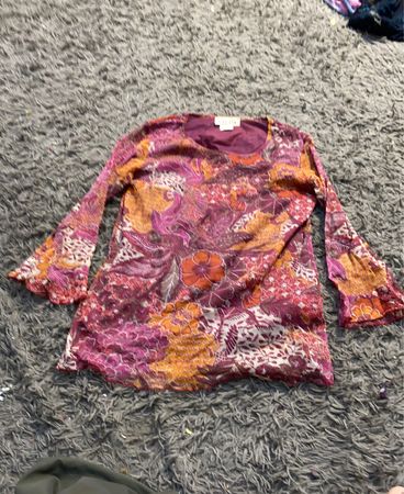 CELAIA Floral Print Long Sleeve Top