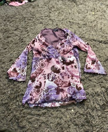 Kiabi Woman V-Neck Floral Print Blouse