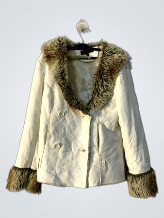 Zelic Women's Cream Faux Fur Trimmed Jacket