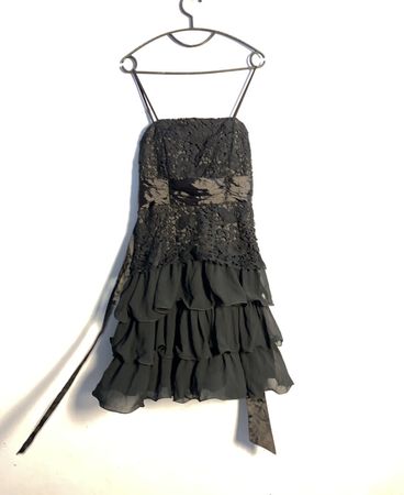 LaSophie Schwarzes Rüschengeschnürtes Strapless-Kleid