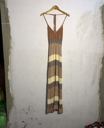 ARDEN B. Gestreifter Maxi-Kleid