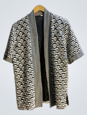 Kimono-Stil Jacke mit schwarz-weißem Muster