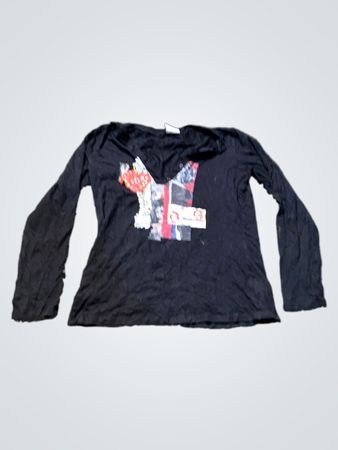 Schwarzes Langarm-V-Ausschnitt-Shirt mit grafischem Druck