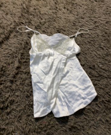 Weißes Satin-Spitzen-Camisole