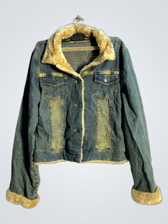 Jaqueta de Denim com Gola e Punhos de Pele