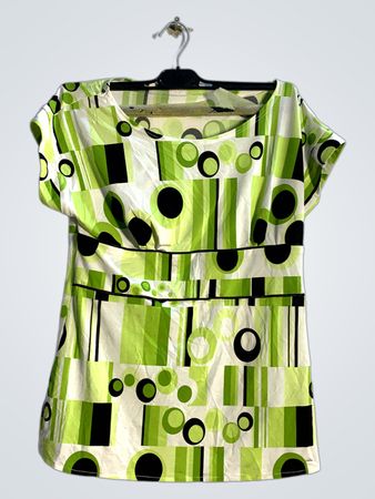 Damen T-Shirt mit grünem geometrischem Druck