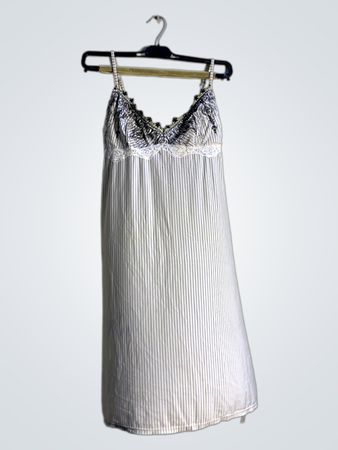 RENOISE Gestreiftes Slipkleid mit Spitzenbesatz