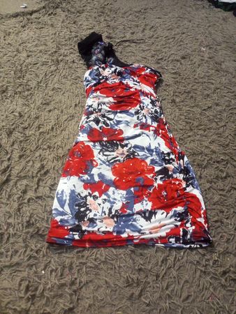 Trägerloses Raffung Blumen Kleid