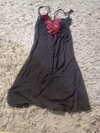 Schwarze Spitzen-Chemise