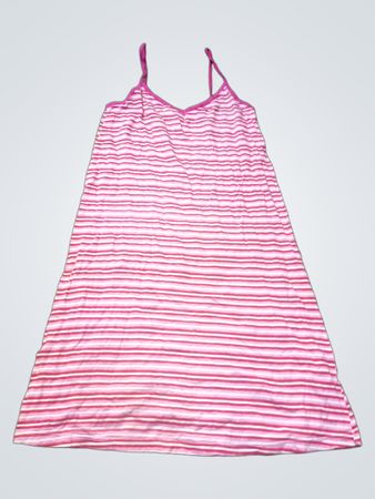 Rosa und weiß gestreiftes Kleid