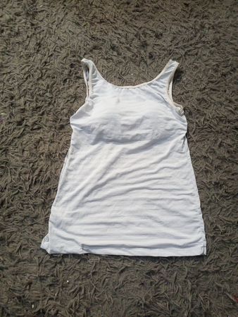 Weißes Tanktop