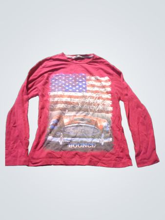 Tony Copper Red Langarm-T-Shirt mit amerikanischer Flagge und Auto-Grafik