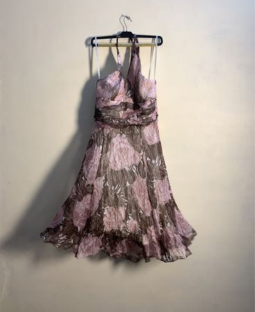 Phase Eight Floral Halter Kleid