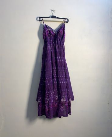 Lila Print Maxi-Kleid