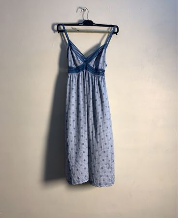Nachthemd mit Punkten von Ichiba Blue