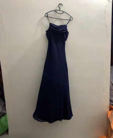 Marineblaues Abendkleid