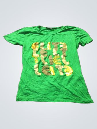Grünes T-Shirt mit "FLIR ELITE" Grafik