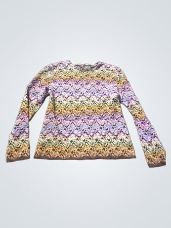 Langärmliger Pullover mit buntem Zickzackmuster
