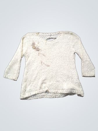Elizabeth Scott Cream Textured Sweater mit floralem Applikation