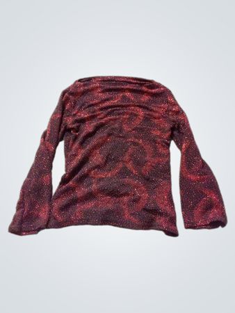 Funkelndes rotes Langarmhemd