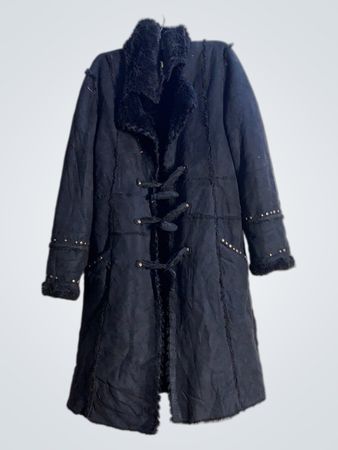 Manteau en fausse suède noir KAMORA doublé en shearling avec fermeture à bascule