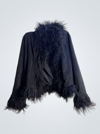 Veste noire en fausse fourrure de Bershka