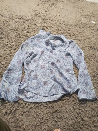 O.R.A.Y.C.A.D.A. Petite Blouse