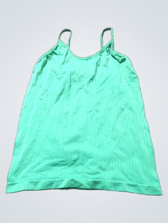 Grüne gerippte Camisole