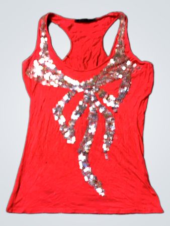 Rotes Tanktop mit Paillettenverzierung