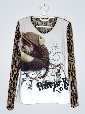 Ambitionfly Damen Langarmshirt mit Leopardenmuster und grafischem Design
