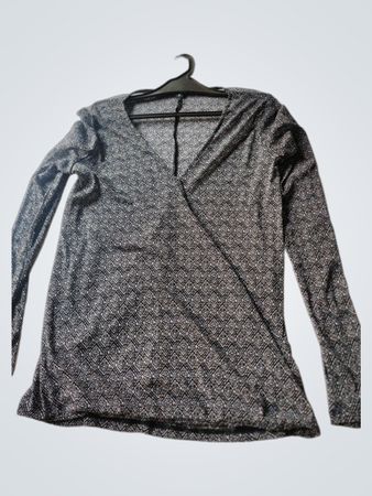 Comma Long Sleeve Wrap Top with Geometric Pattern