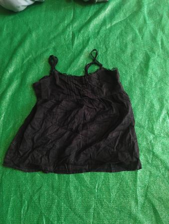 Schwarzes Trägershirt