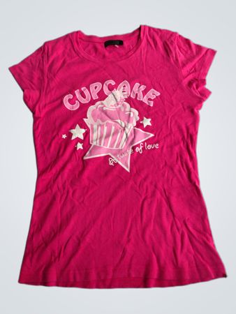 ONLY Rosa GrafikCupcake T-Shirt