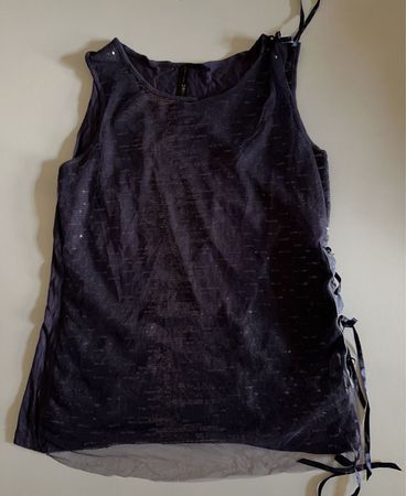 BCBGMAXAZRIA Damen Top mit Paillettenverzierung und Netzoverlay
