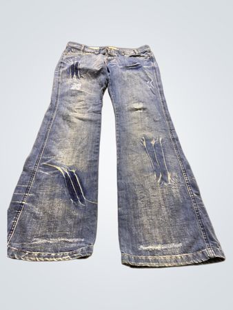 Almanegra Distressed Denim Jeans