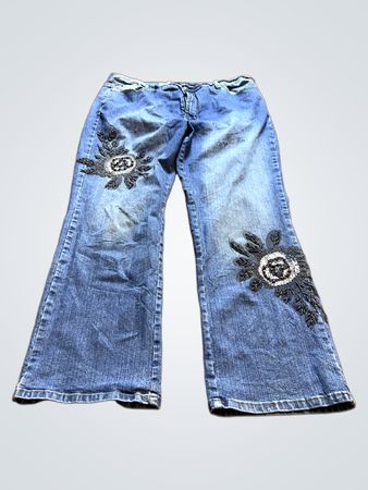 QUEENSIZE denim jeans