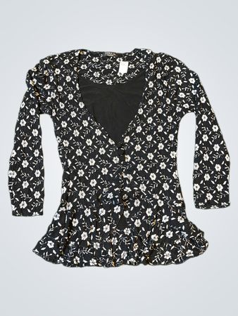 Black floral print long sleeve top
