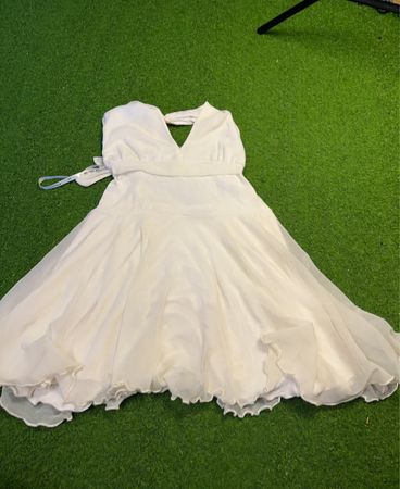 Eternal Clothing Weißes Neckholder-Kleid
